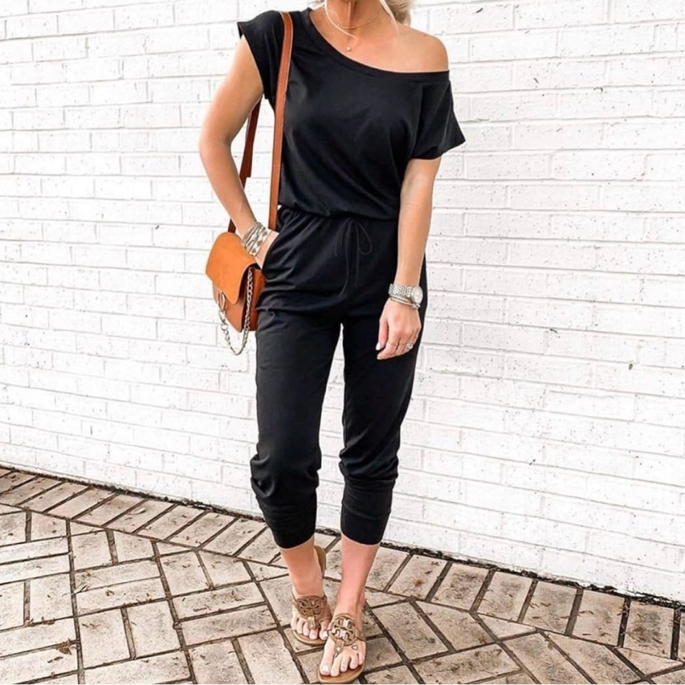 Elegant Black Off-Shoulder Jumpsuit